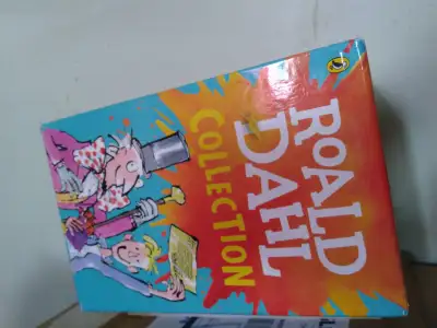 Roald Dahl Collection 15 Book Boxed Set by Roald Dahl, View more