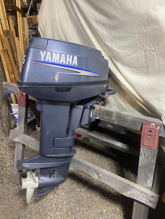 14 ft. Aluminum Boat & 25 HP Yamaha Outboard in Powerboats & Motorboats in Red Deer - Image 8