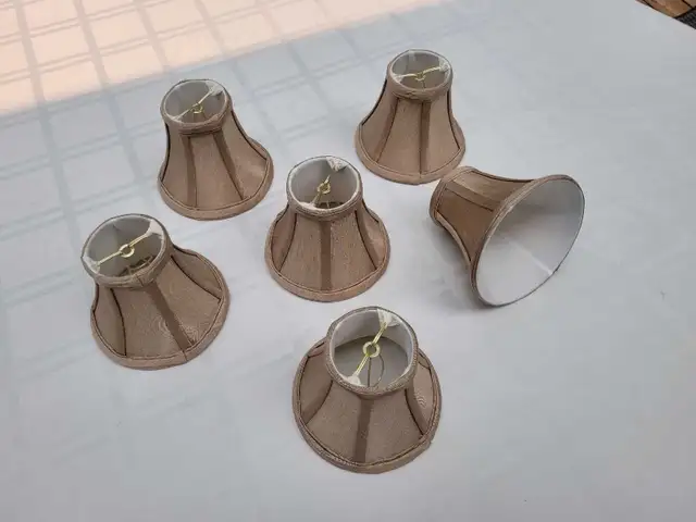 Six Small Lamp Shades in Indoor Lighting & Fans in Markham / York Region - Image 5