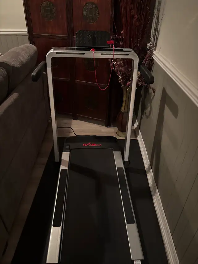 FlyLinktech walking pad/treadmill in Health & Special Needs in Kitchener / Waterloo - Image 2