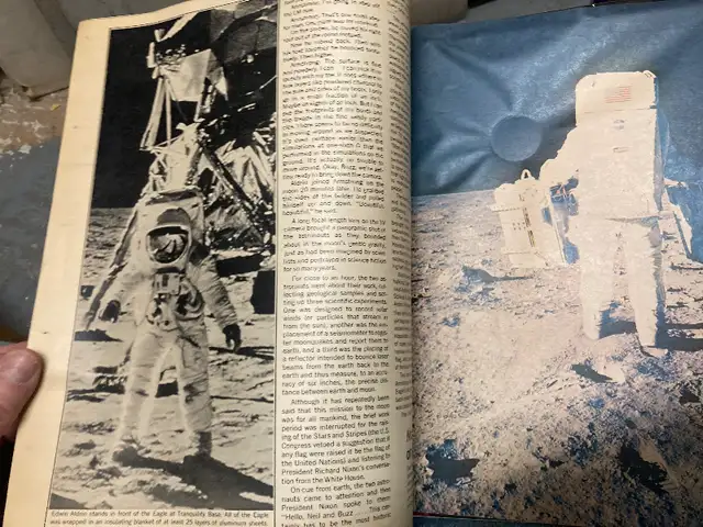 TORONTO DAILY STAR,  August 8 1969 MAN ON THE MOON Insert in Arts & Collectibles in City of Toronto - Image 3