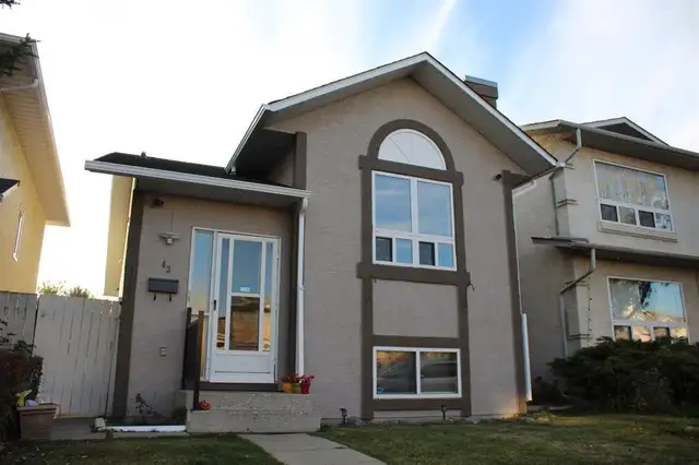 Three Bedroom House in Martindale for Rent