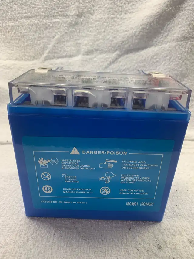 Battery gel cell in Motorcycle Parts & Accessories in St. Catharines - Image 3