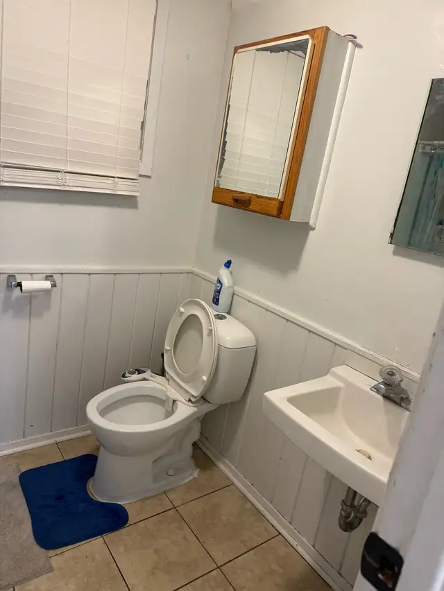 room for rent  in Short Term Rentals in Kitchener / Waterloo - Image 6