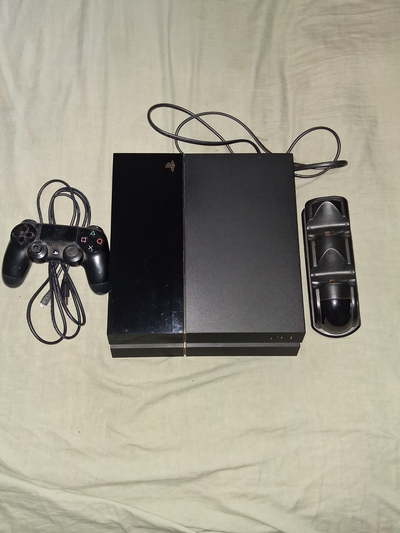 PS4 500GB Bundle – 12 Games + Controller + Charging Dock, View more