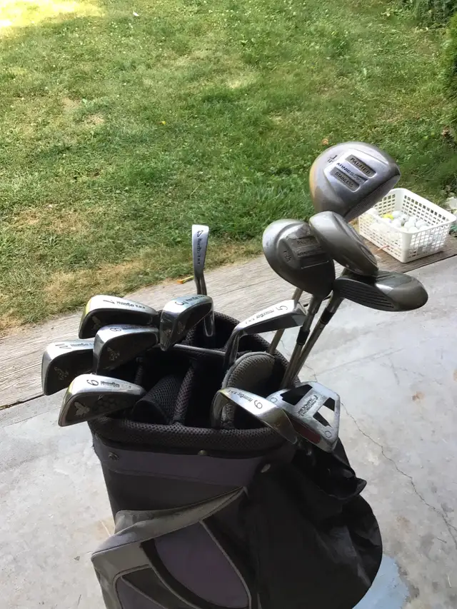 LADIES GOLF SET  14PC in Golf in Belleville - Image 5