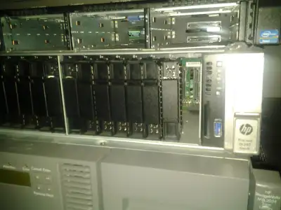 hp dl380 gen 9 16 x 2.5 hd 200+ servers rm consoles kvm cables cisco router switches ccsa labs sfp+...