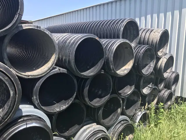 Tuyau de plastique (ponceau) 18" in Other in Drummondville - Image 5