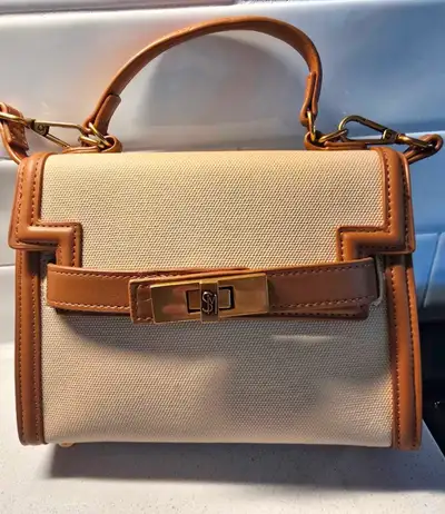 New Tan Steve Madden Purse , View more