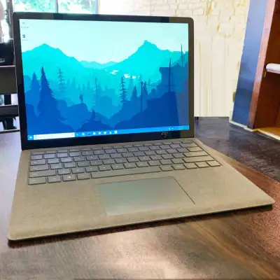 Surface Laptop 2, i5, 8GB RAM, 256GB SSD, 13.5''touch, Win 11, View more