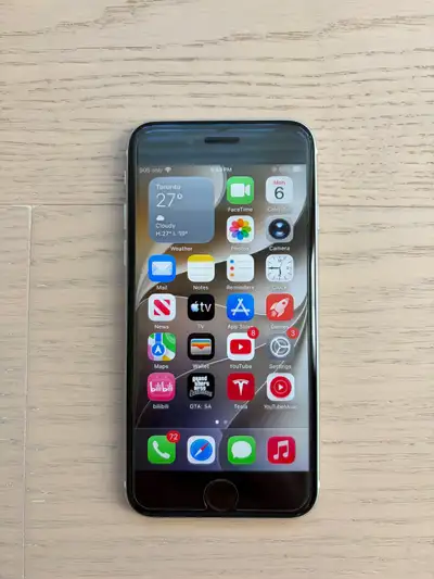 iPhone SE2 Gen 64GB , Fully Functional *PRICE FIRMED*, View more