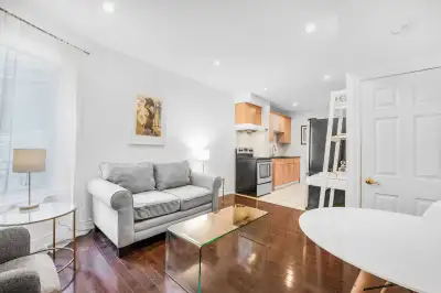Beautiful, modern 1bdm apartment available