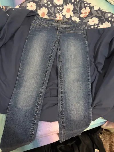 jeans taille basse , View more