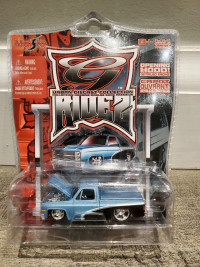 1:64 Diecast Maisto G Ridez 1987 Chevrolet 1500 Pickup Blue
