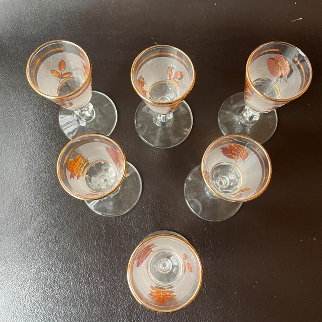 6 Vintage Hollywood Regency Libbey mini shot/cordial Glasses in Kitchen & Dining Wares in City of Toronto - Image 3