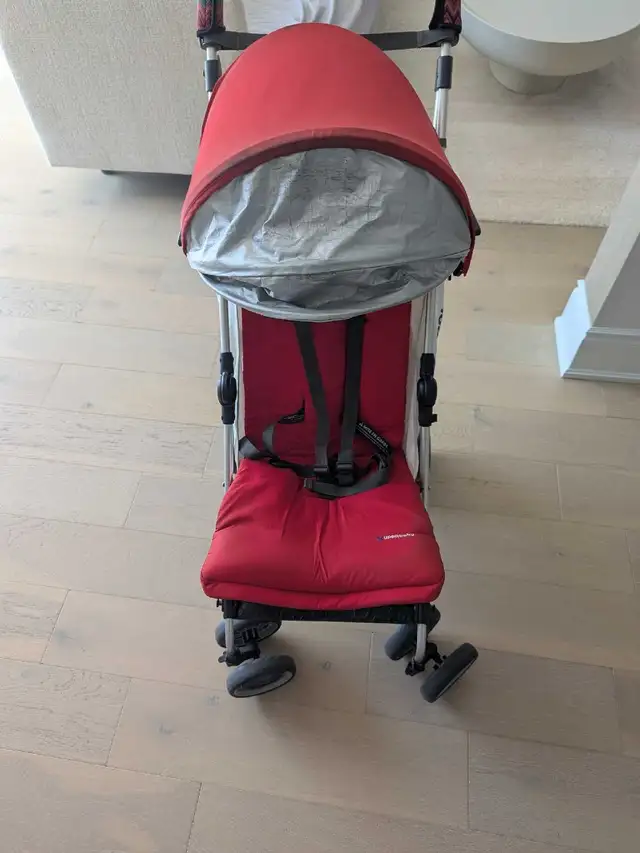 Uppababy Umbrella stroller - $40 in Strollers, Carriers & Car Seats in City of Toronto - Image 3