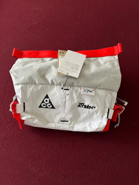 Nike ACG Fanny pack bag 3L