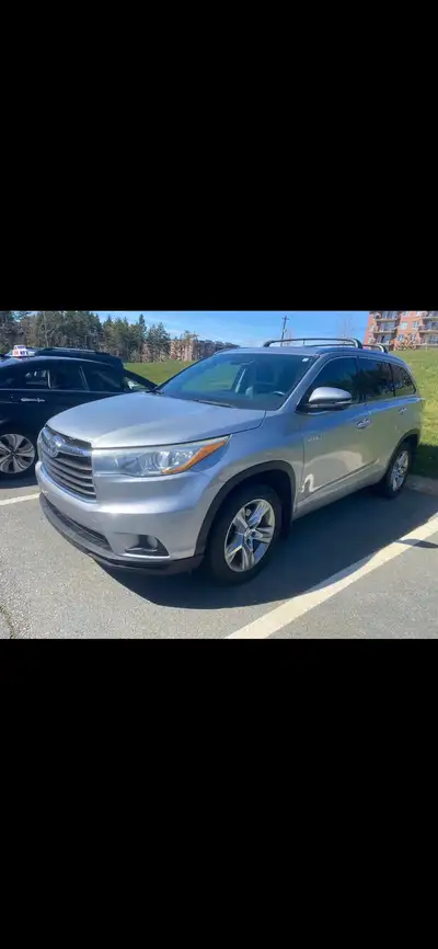 2015 Toyota Highlander Hybrid Limited AWD for Sale. Well-maintained and in excellent running conditi...