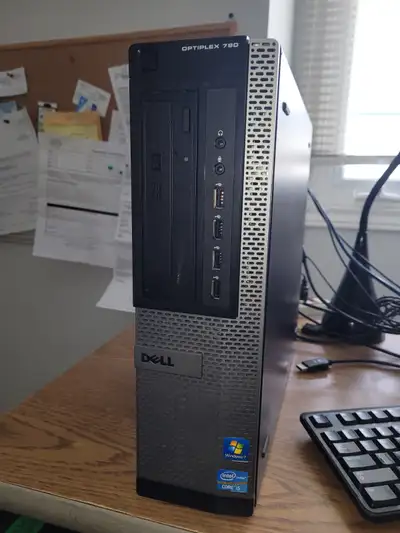 Win11 Dell 790 desktop. i3. 7GB RAM 128GB SSD DVDRW, View more