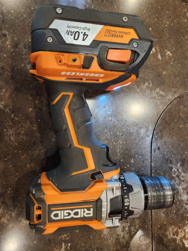 Ridgid 18 volt brushless hammer drill 1/2 inch impact driver in Power Tools in Peterborough - Image 2