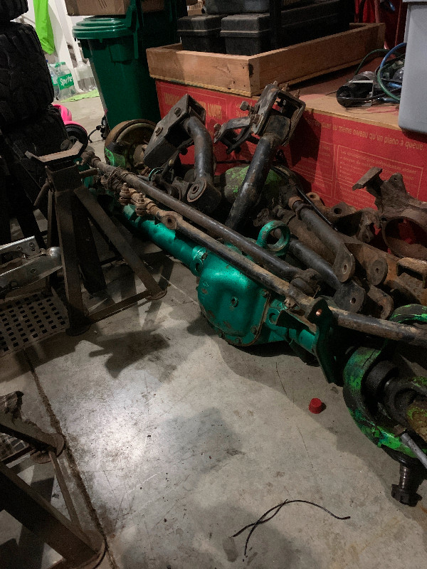 Dana 30HP in Transmission & Drivetrain in Stratford