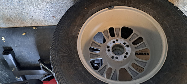 Goodyear Tire on Aluminum Rim 17" in Tires & Rims in Ottawa - Image 4