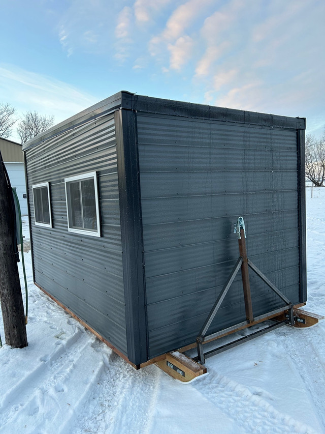 Ice fishing shack 12’x8’ in Fishing, Camping & Outdoors in Portage la Prairie - Image 2