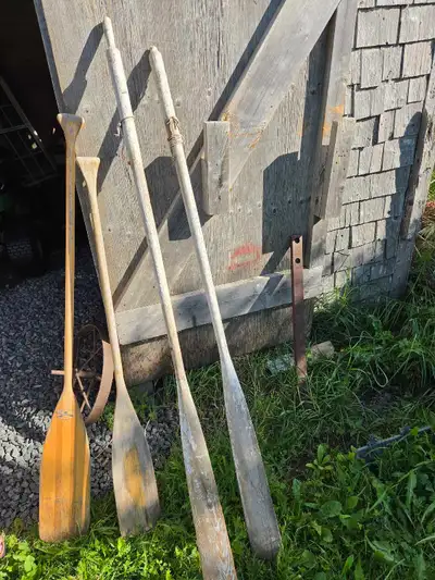 These vintage-style wooden paddles are perfect for any water adventure or as rustic decor. This coll...