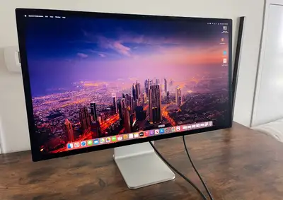Apple Studio Display Nano-Texture Tilt&Height Adjustable, View more