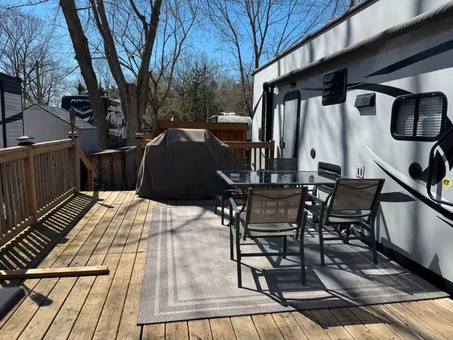 2016 Forest River Wolf Park Toy Hauler Fifth Wheel in Travel Trailers & Campers in London - Image 3