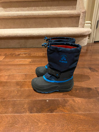 Selling Kamik junior winter boots - Size 3
