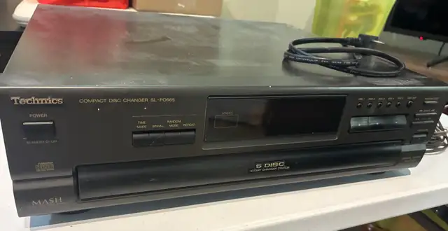 Technics stereo equipment set (speakers and more) in Stereo Systems & Home Theatre in Mississauga / Peel Region - Image 8