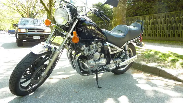 1983 Yamaha XJ750 Maxim in Street, Cruisers & Choppers in Vancouver - Image 4