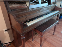 Acoustic Piano (Needs Movers)