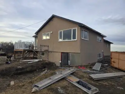 Hello I have a fully renovated brand new everything down to the studs. On 20 acres of land. Animals...