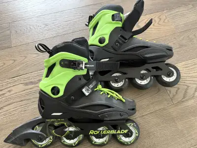 Like new, probably used 2-3 times. Size 6-7 (US) Wheel: 76mm