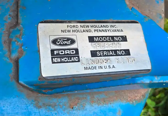 Ford YT 12.5 Garden Tractor in Lawnmowers & Leaf Blowers in Kitchener / Waterloo - Image 6