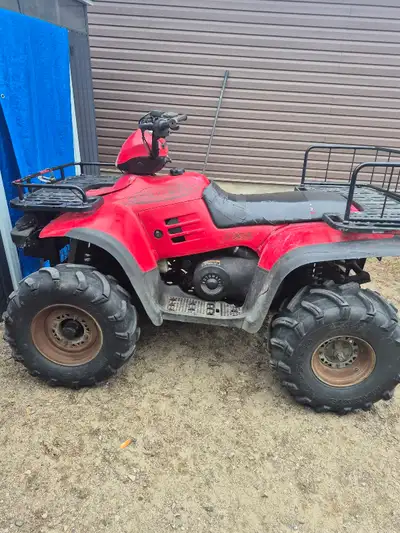2002 sportman, runs and drives great, shifts great, awesome machine for your acreage or farm $2500 o...