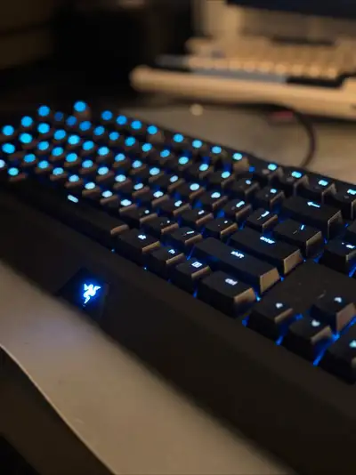 Razer BlackWidow Chroma V2 Keyboard (Oranges), View more