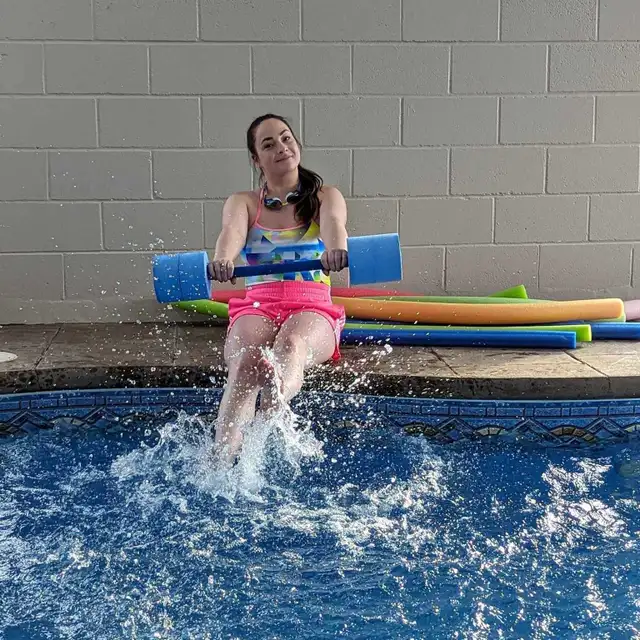 Swimming Lessons472308438910914560
