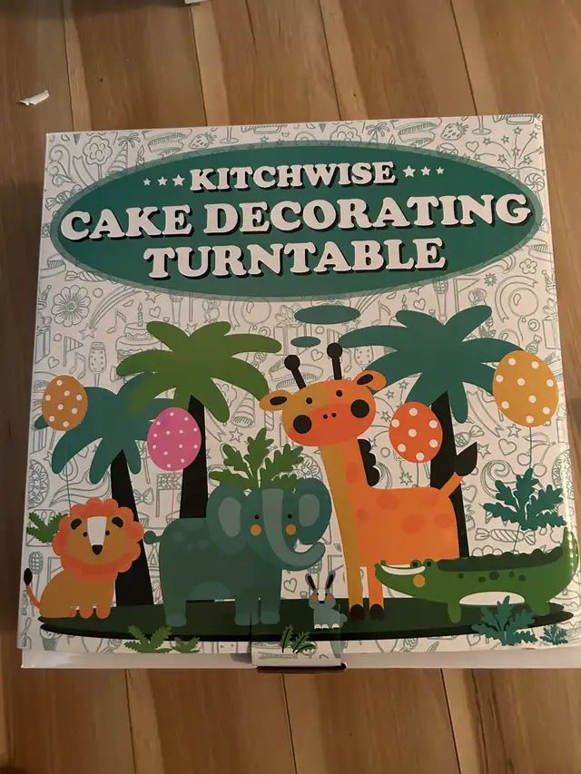Kitchenwise Cake Decorating Turntable Kit New in Hobbies & Crafts in Mississauga / Peel Region - Image 2