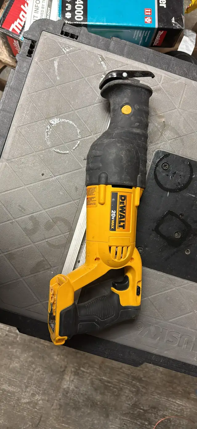 DeWalt Reciprocating Saw in Power Tools in London - Image 2