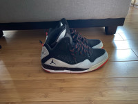 Souliers Jordan Flight shoes size 11