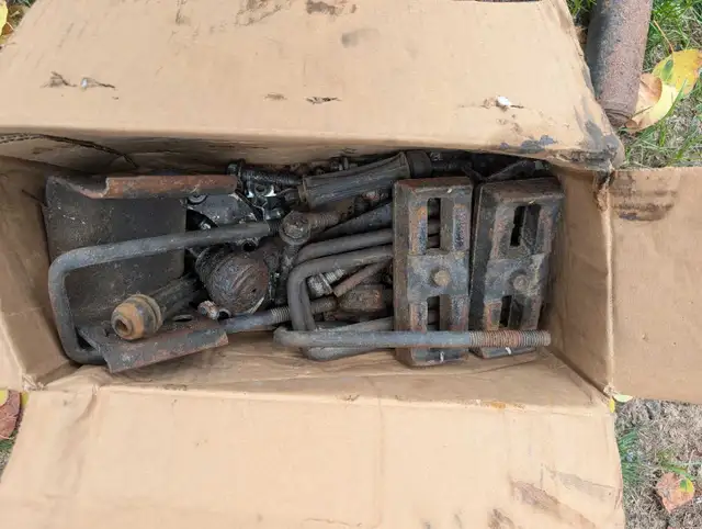 Chevy Silverado parts  in Other Parts & Accessories in North Bay - Image 5