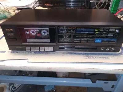 Teac Model: V-437C Cassette deck in very good condition and working order. Belts have been replaced....
