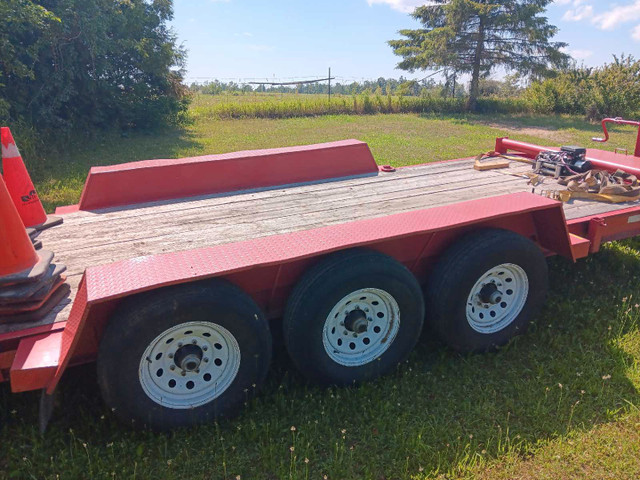 Chevy 3500 LBZ, dumpbox, tri axle trailer in Cars & Trucks in Kawartha Lakes - Image 2