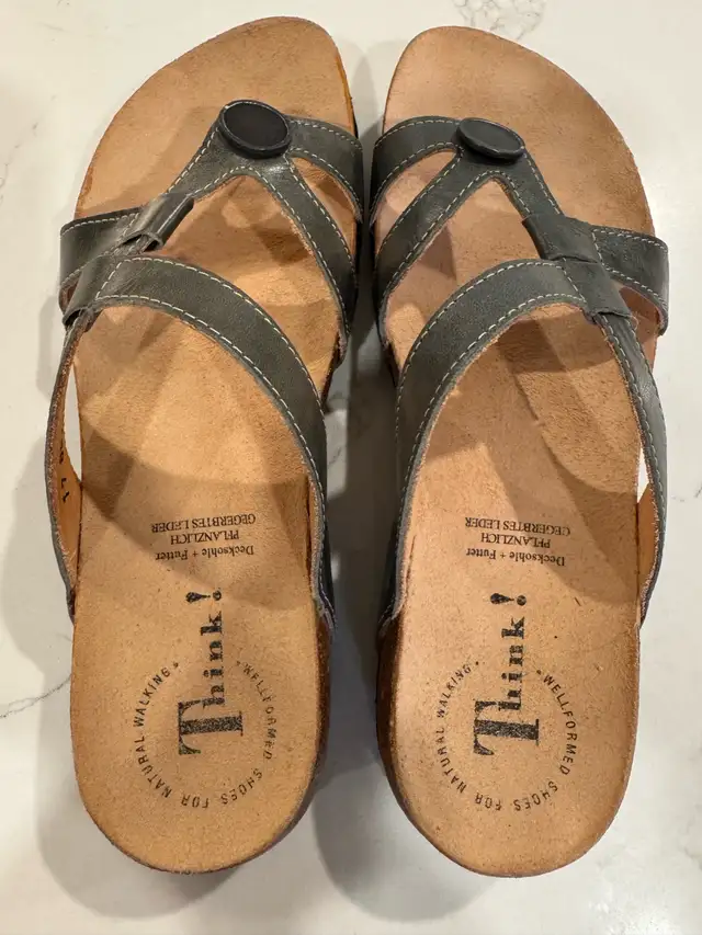 NEW in box- Think! Leather Thong Sandals -Made in Europe- sz 7.5 in Women's - Shoes in Ottawa - Image 6