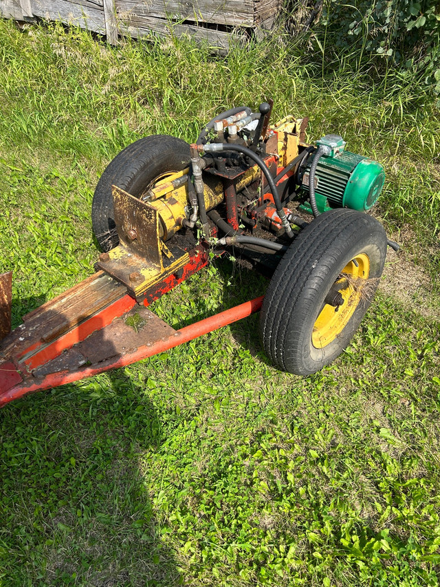  Log splitter  in Other in Edmonton