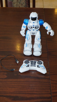 Robot Téléguidé Programmable