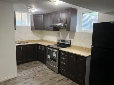 - 2 Bedroom Basement Legal Apartment with Separate Entrance for Rent – all utilities included * - Ne...